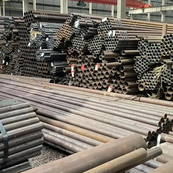 碳鋼無(wú)縫鋼管廠家批發(fā)商